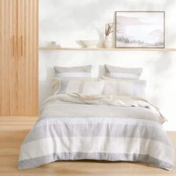 Winslow Quilt Cover -Koala Home Shop 18490501 V01 1