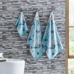 Hummingbird Towel -Koala Home Shop 19356601 V02 1