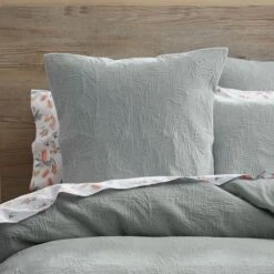 Palm Leaf Quilt Cover 12 Palm Leaf Quilt Cover -Koala Home Shop 21667801 P