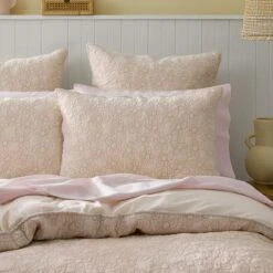 Daisy Quilt Cover 12 Daisy Quilt Cover -Koala Home Shop 21862101 P 1