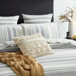 Somers Quilt Cover 10 Somers Quilt Cover -Koala Home Shop 22037501 v03 1