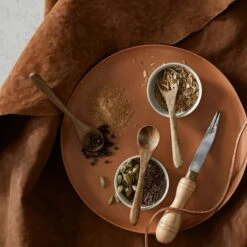 Retreat 250ml Diffuser - Leather And Sandalwood -Koala Home Shop CH Retreat Fragrances Leather Sandalwood LS 2