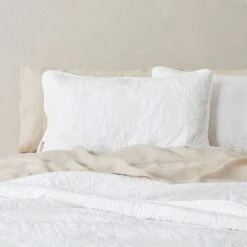 Somerton Bedspread -Koala Home Shop CH W23 Somerton Pillow 1