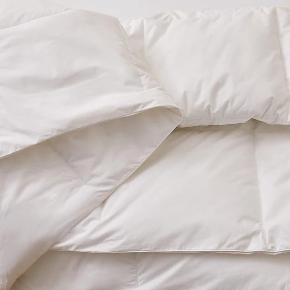 Microfibre Quilt 4 Microfibre Quilt - Image 2