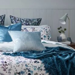 Waverly Quilt Cover - Light Blue -Koala Home Shop G WAVERLY 010302 00500 V02