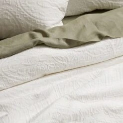 Bentley Quilt Cover -Koala Home Shop M F Bentley Detail 1