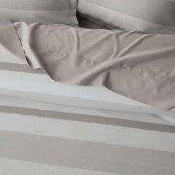 Colter Quilt Cover 13 Colter Quilt Cover -Koala Home Shop M F Colter Detail 1 6