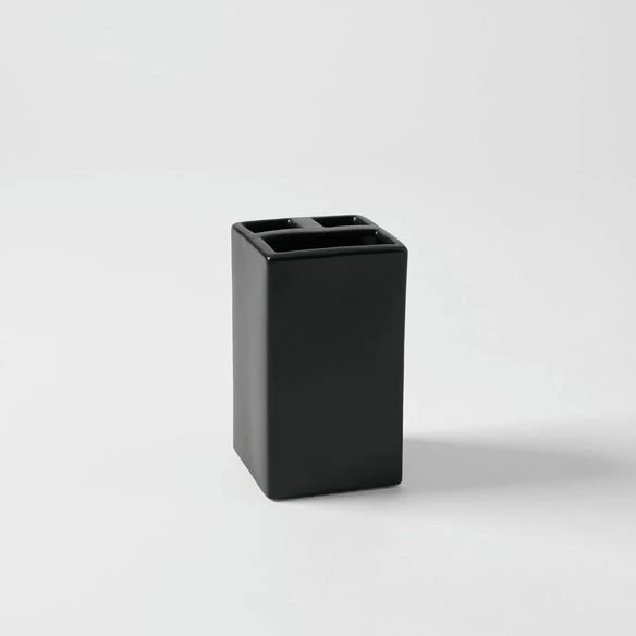 Dolomite Bathroom Accessories - Black 6 Dolomite Bathroom Accessories - Black - Image 4