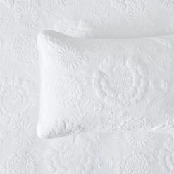 Isabeau Quilt Cover -Koala Home Shop M F Isabeau Detail 2 4