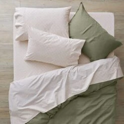 Pawsome 250 TC Cotton Sheet Set