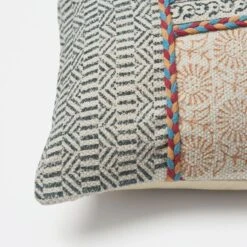 Samode Pom Cushion 9 Samode Pom Cushion -Koala Home Shop M F Samode Cushion w Pom Pom 50x50cm 20948801 Detail 1